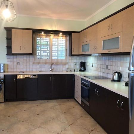 Melina Apartment بوروس المظهر الخارجي الصورة